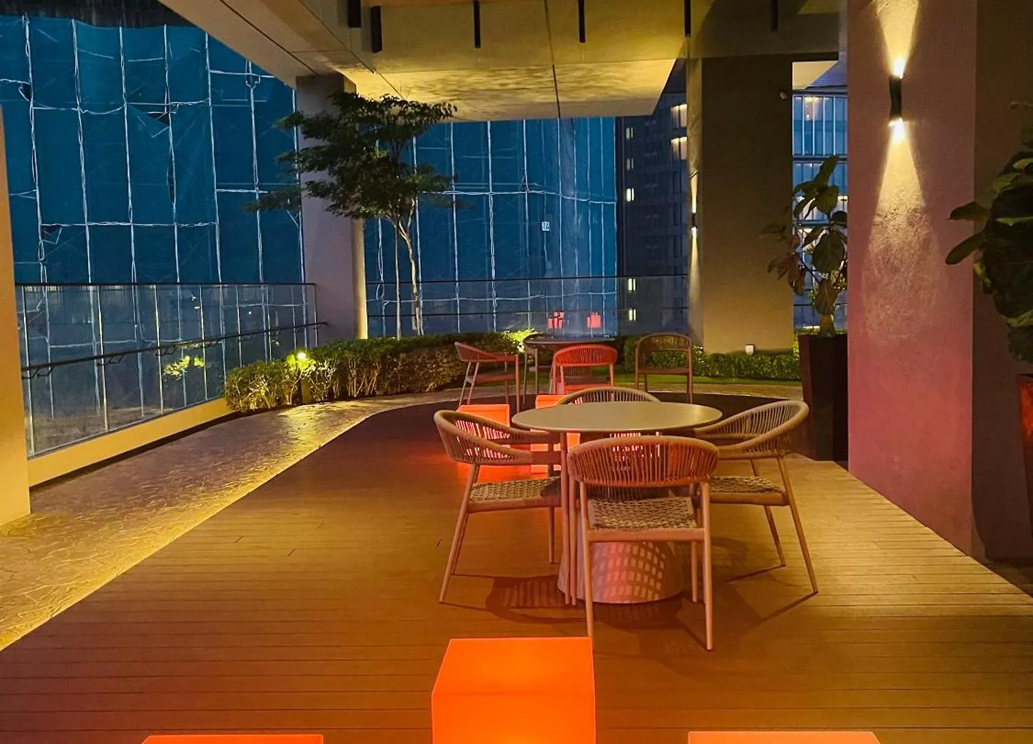 Axon Infinity Pool Kl Apartment Kuala Lumpur